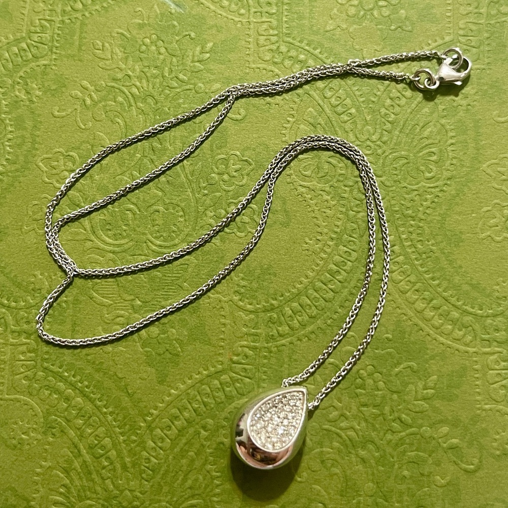Sparkling Silver Teardrop Necklace